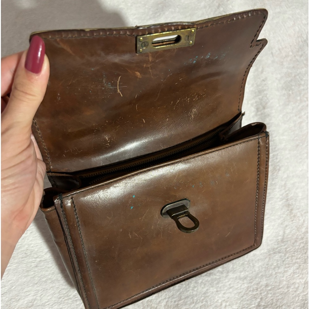 ✨ 50’S VINTAGE LUXURY BRASS HANDLE MINI PURSE GENUINE LEATHER RARE KELLY STYLE✨ - Picture 5 of 9